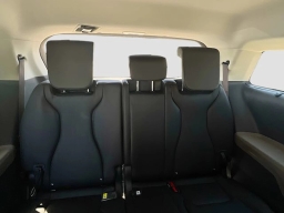 Kia Carnival EX FWD 2026