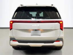 Kia Carnival EX FWD 2026