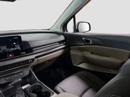 Kia Carnival EX FWD 2026