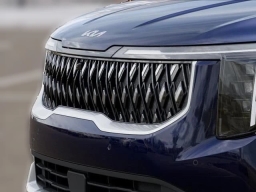 Kia Carnival EX FWD 2025