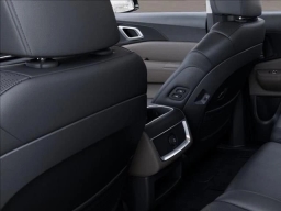 Kia Carnival EX FWD 2025