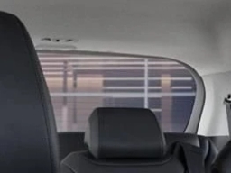 Kia Carnival EX FWD 2025