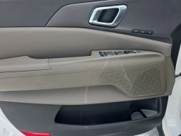 Kia Carnival EX FWD 2026