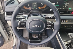 Kia Carnival EX FWD 2026