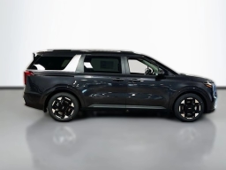 Kia Carnival EX FWD 2026