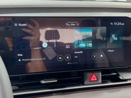 Kia Carnival EX FWD 2026