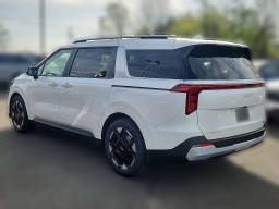 Kia Carnival EX FWD 2026