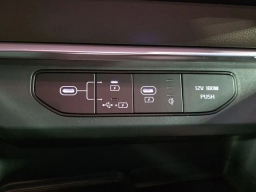 Kia Carnival EX FWD 2026