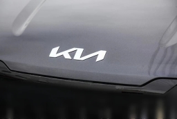 Kia Carnival Hybrid EX FWD 2026