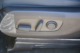 Kia Carnival Hybrid EX FWD 2026