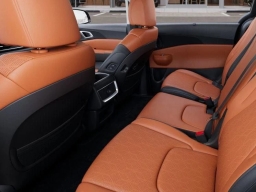 Kia Carnival Hybrid EX FWD 2026