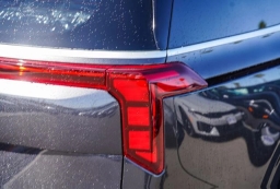 Kia Carnival Hybrid EX FWD 2026