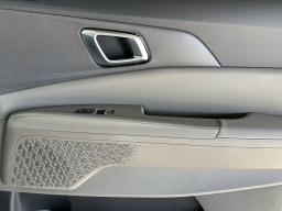 Kia Carnival Hybrid EX FWD 2026