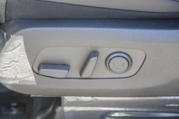 Kia Carnival Hybrid EX FWD 2026