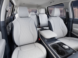 Kia Carnival Hybrid EX FWD 2026