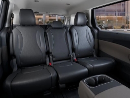 Kia Carnival Hybrid EX FWD 2026