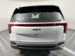 Kia Carnival SX Prestige FWD 2026