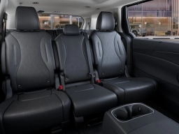 Kia Carnival SX FWD 2026