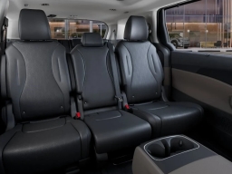 Kia Carnival SX FWD 2026