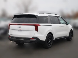 Kia Carnival SX FWD 2026