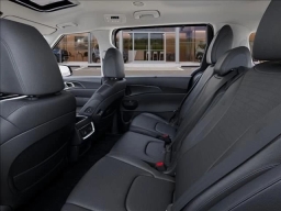 Kia Carnival SX Prestige FWD 2025