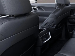 Kia Carnival SX Prestige FWD 2025