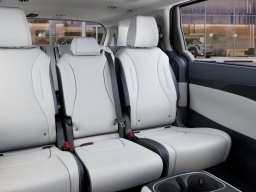 Kia Carnival SX Prestige FWD 2026