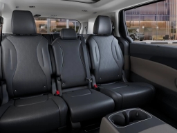 Kia Carnival SX FWD 2026