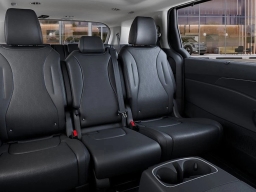 Kia Carnival SX FWD 2026