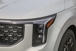 Kia Carnival Hybrid SX FWD 2026