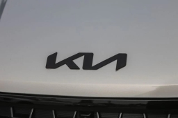 Kia Carnival Hybrid SX FWD 2026