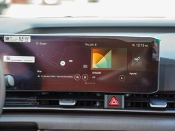 Kia Carnival Hybrid SX FWD 2026