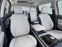 Kia Carnival Hybrid SX Prestige FWD 2026