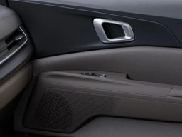 Kia Carnival Hybrid SX FWD 2026