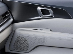 Kia Carnival Hybrid SX Prestige FWD 2025