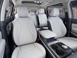 Kia Carnival Hybrid SX Prestige FWD 2026