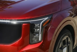 Kia Carnival Hybrid SX FWD 2026