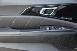 Kia Carnival Hybrid SX Prestige FWD 2026