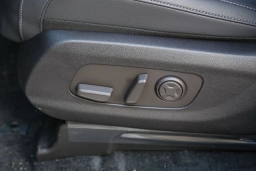 Kia Carnival Hybrid SX Prestige FWD 2026