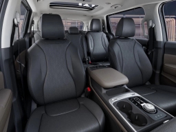 Kia Carnival Hybrid SX FWD 2026