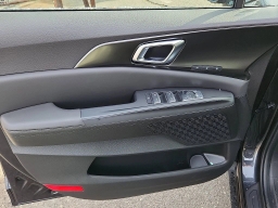 Kia Carnival Hybrid SX FWD 2026