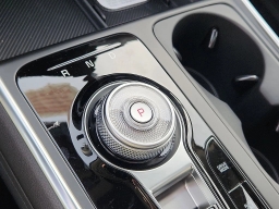 Kia Carnival Hybrid SX FWD 2026