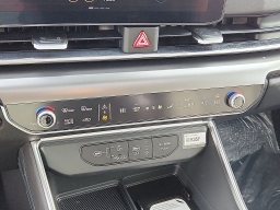Kia Carnival Hybrid SX FWD 2026