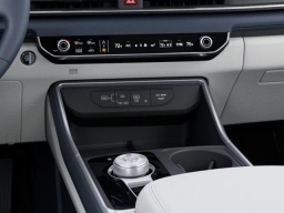 Kia Carnival Hybrid SX FWD 2026