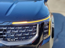 Kia Carnival Hybrid SX FWD 2026