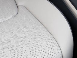 Kia Carnival Hybrid SX FWD 2026