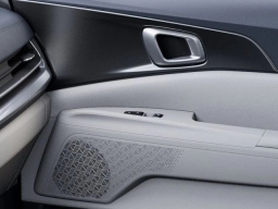 Kia Carnival Hybrid SX FWD 2026