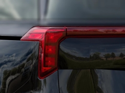 Kia Carnival Hybrid SX FWD 2026