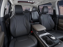 Kia Carnival Hybrid SX FWD 2026