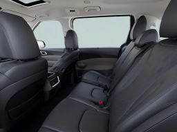 Kia Carnival Hybrid SX FWD 2026